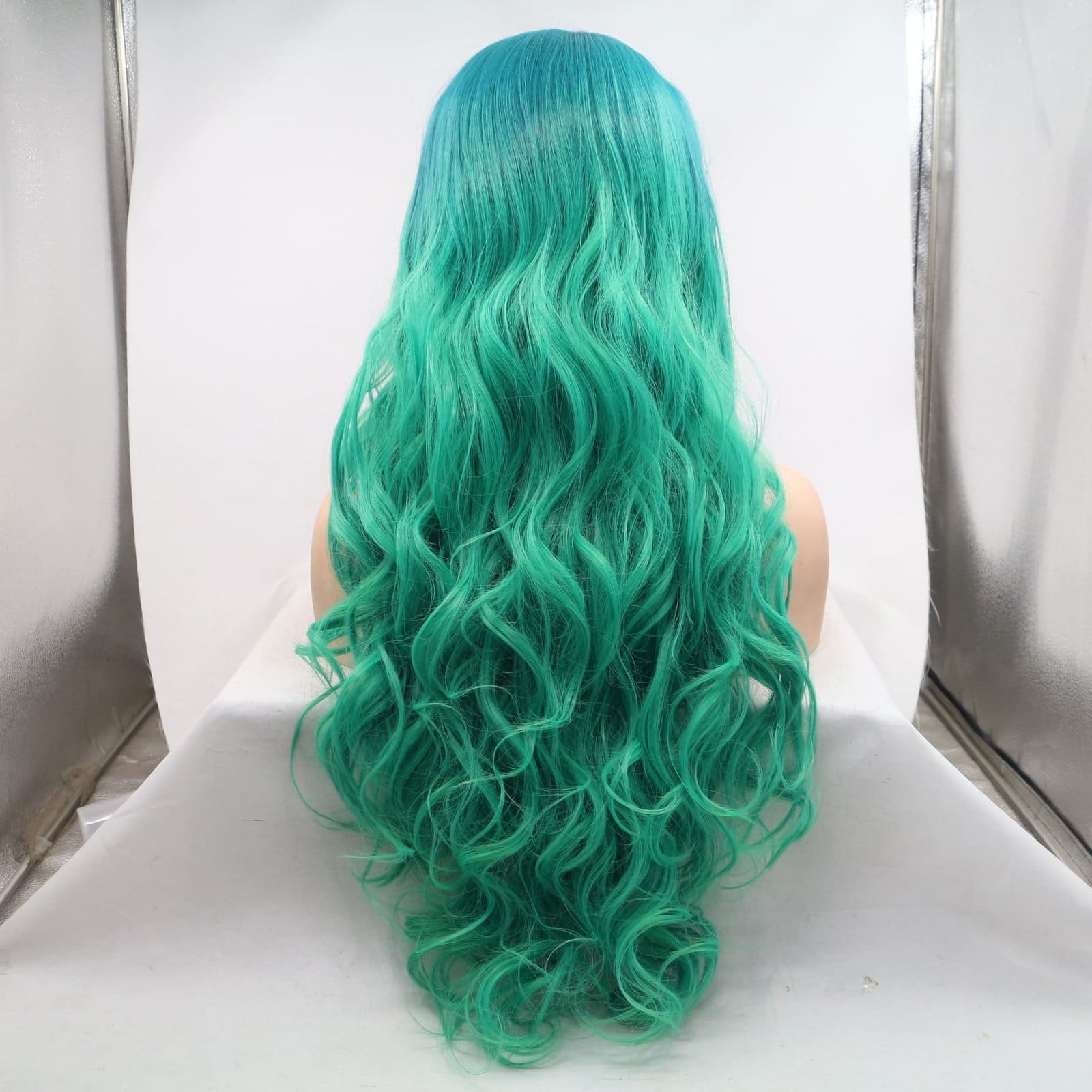 Gradient green hand hook front lace chemical fiber wig matte high temperature silk long curls - Image 5
